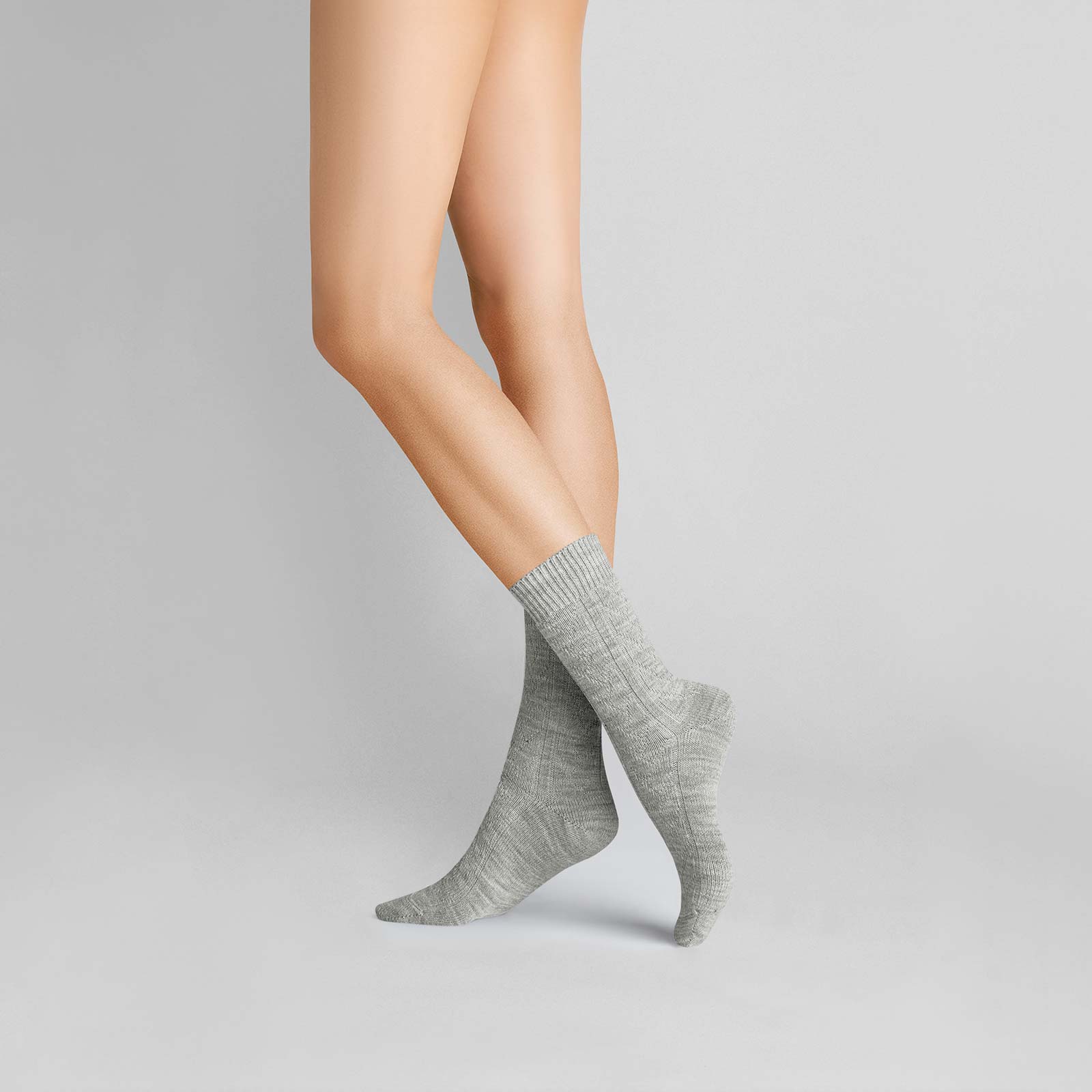 HUDSON Damen SNUG -  39/42 - Damen Socken mit klassischer Zopf-Musterung - Silber (Grau)